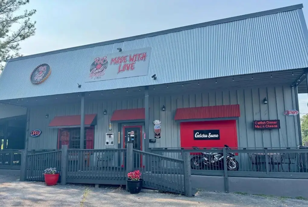 The R & B Made With Love storefront with red awnings on Burnt Mountain Rd, Jasper, GA